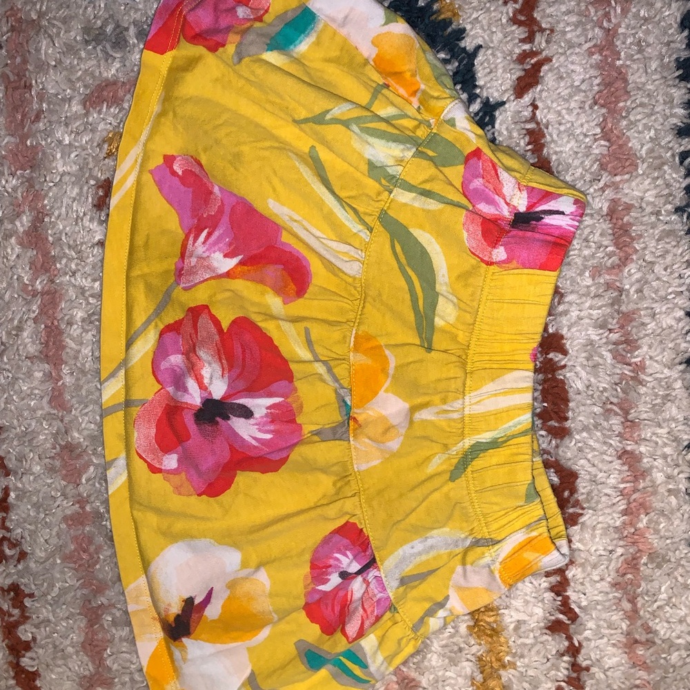 Tea Collection Vibrant Yellow Pink Floral Skort